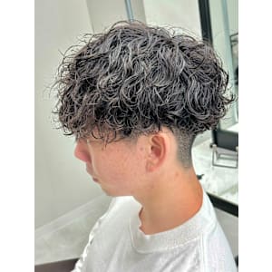 ダークアッシュ/アッシュブラック/カルマパーマ/ベリーショー