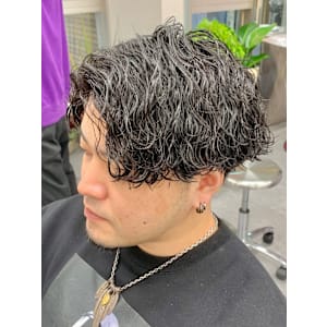 ダークアッシュ/アッシュブラック/カルマパーマ/ベリーショー