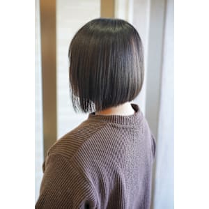 前下がりボブ×アッシュグレー