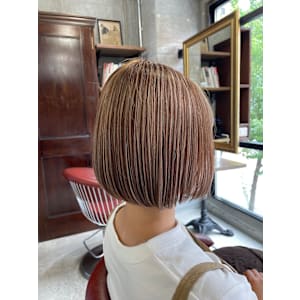 ハイライト×ベージュカラー