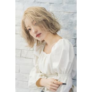 魅力倍増カール/せみでぃ/シアーカラー/ショートヘア