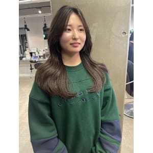 miu&中央林間　レイヤーカット　韓国ヘア