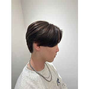 池袋/アッシュブラウン/ブラウンカラー/センターパート - LILIANA【リリアーナ】掲載中