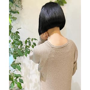 〜大人女性のシンプルボブ〜