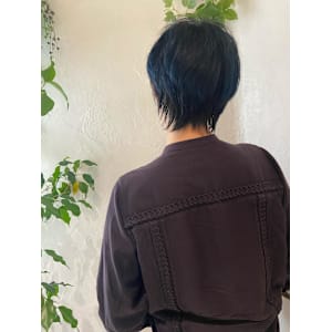 〜大人女性のネイビーカラー〜