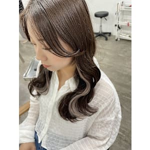 ホワイトベージュインナーカラー成増地下鉄成増大山