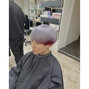 ホワイトシルバーアッシュエンドカラー成増地下鉄成増大山