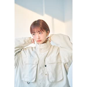 耳掛け丸みショート