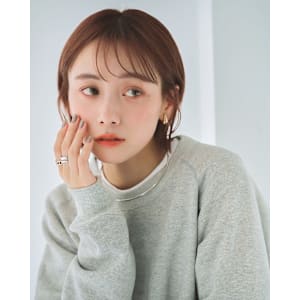 シースルーボブ