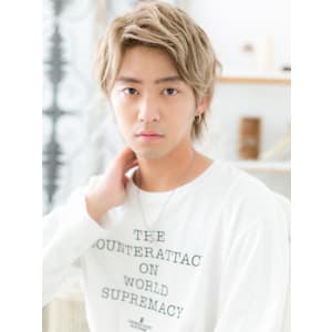 ハイライトカラーでモテ髪イケメンミニウルフ　マッシュパーマ