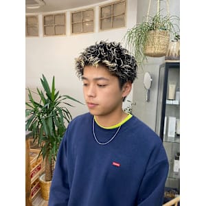 TRUCKIN UP THE PATH×ショート