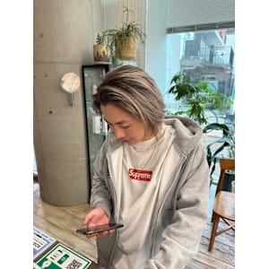 TRUCKIN UP THE PATH×ミディアム