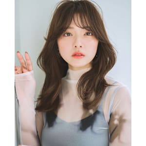 くびれミディアムレイヤー韓国ヘア前髪カット