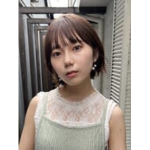 大人かわいいショートスタイル