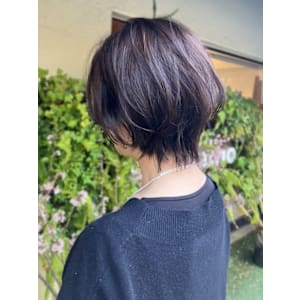 ニュアンスパーマ　大人ショート　20代30代40代　透明感