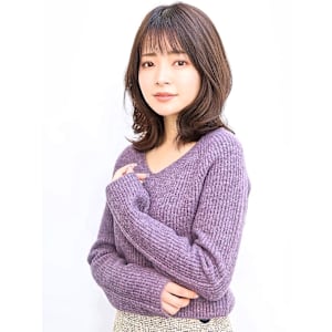 大人可愛セミディスタイル