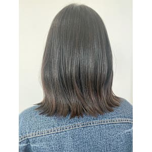 切りっぱなし/外ハネボブ/グレージュ