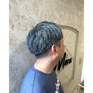 スカイブルーカラー