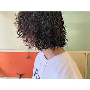 THE BEEHIVE DELUXE×ショート