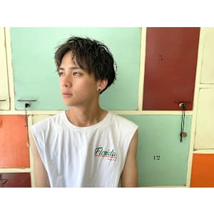 THE BEEHIVE DELUXE×ショート