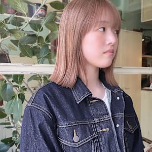 ベージュカラー