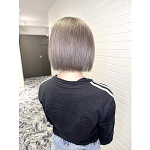 グレージュボブ