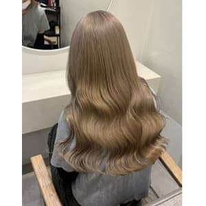 Lovis×似合わせヘア