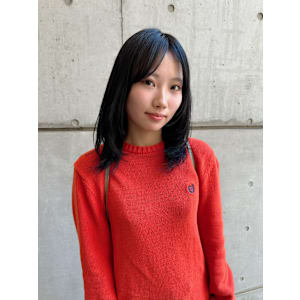 ナチュラルブラック×レイヤーカット - ARUE【アルエ】掲載中