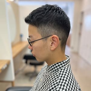 刈り上げショート