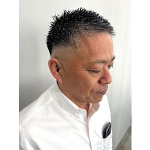 30代40代50代　ベリーショート　ビジネスヘア　爽やか