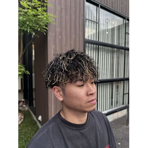 ツイストスパイラル×メッシュ/山本凌也