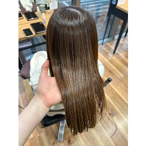 縮毛矯正　ミディアム　艶髪