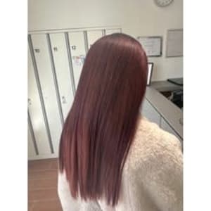 【スタイル】ツヤ髪×ワインレッド