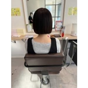 【スタイル】前下がりボブ×ツヤ髪スタイル