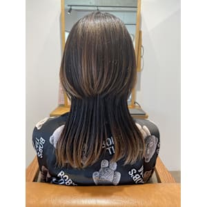 個性派○クラゲウルフカット