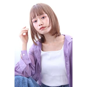 20代30代40代　シアーカラー×ミディアムボブ