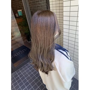 ナチュラルベージュ