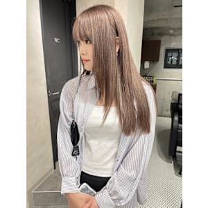 ★レイヤーカット×ラベンダーグレージュ★