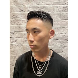 メンズ/スキンフェード/刈り上げ/ショート/黒髪/ワイルド