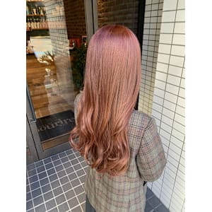 彩度◎アプリコットカラー