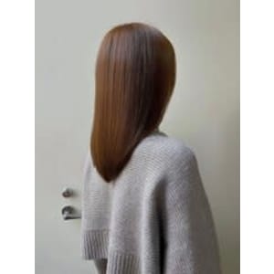 ナチュラルブラウンカラー