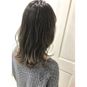 ハイライト　グレージュ