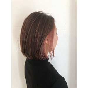 インナーカラー　ピンクベージュ