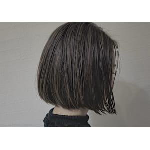 切りっぱなしボブ