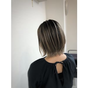 グラデーションカラー　ボブ