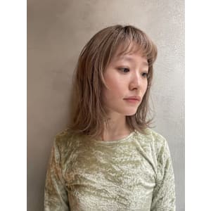 ミディアムスタイル　マッシュ