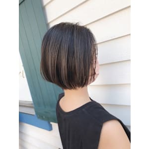 コンパクト　ボブ