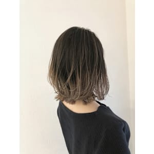 グラデーションカラー　ボブ