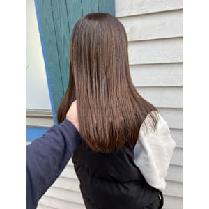 髪質改善　ストレートスタイル