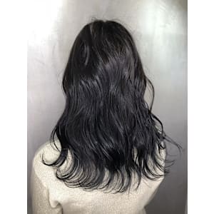 ミディアム　スタイル　巻髪レイヤー